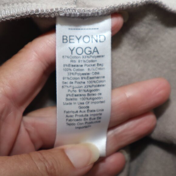 Beyond Yoga Womens Luxe Fleece Hooded On the Go Jacket Size Med Beige Open Front - Picture 4 of 8